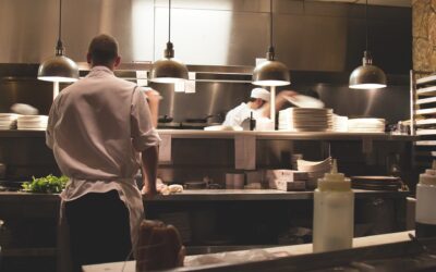 El Ejecutivo aprueba ayudas a la hostelería, comercio y turismo por valor de 4.200 millones de euros