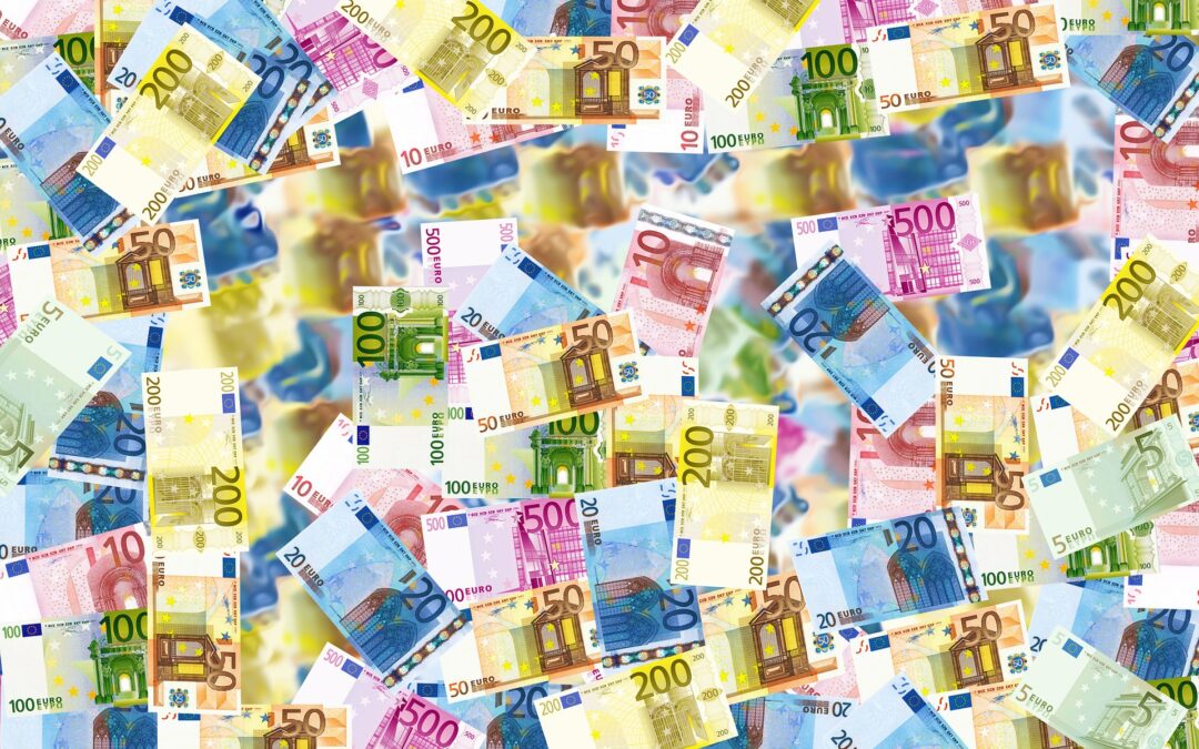 La Comisión Europea quiere limitar a 10.000 euros los pagos en efectivo
