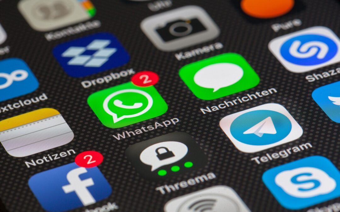¿Es válida la dimisión de un trabajador presentada por WhatsApp?