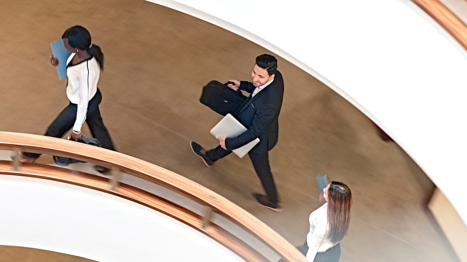 El Salario Mínimo Interprofesional 2026 asciende a 1221 euros mensuales salario-minimo-interprofesional-2026